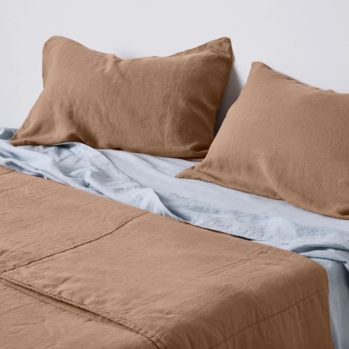 100% Linen Quilted Bed Cover in Chestnut