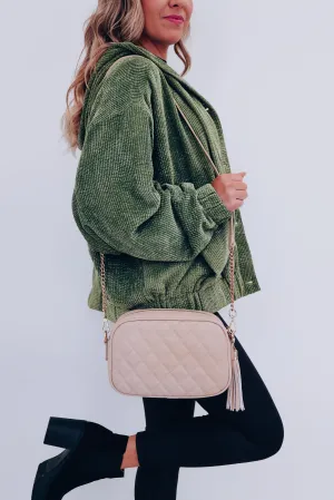 Everyday Essential Quilted Crossbody - Neutral