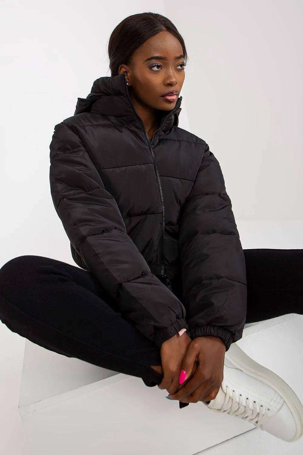 NM long sleeves short zippered quilted jacket
