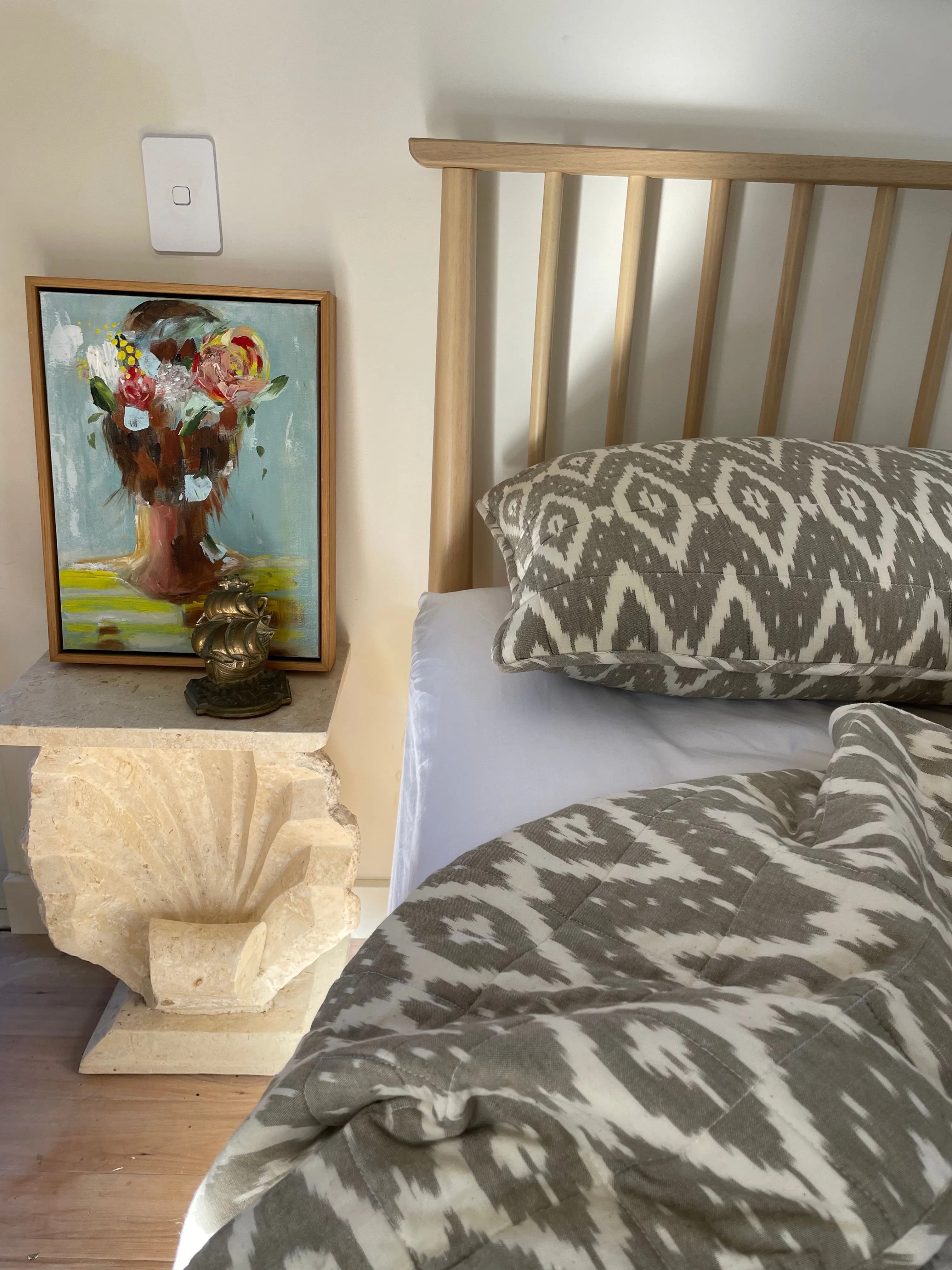 Quilted Blanket with Pillowcase - Stone Ikat