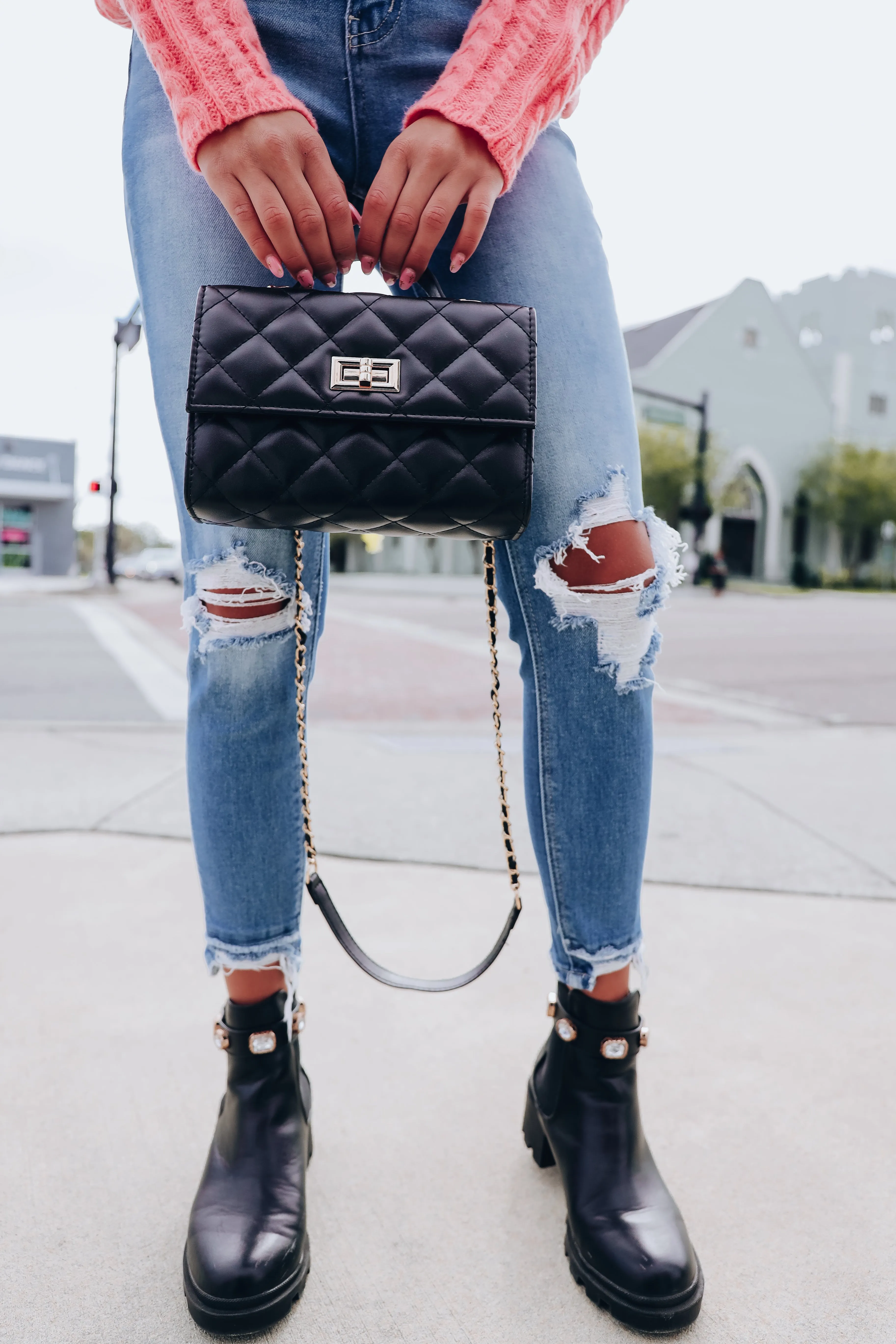 Struck Gold Quilted Crossbody Purse - Black