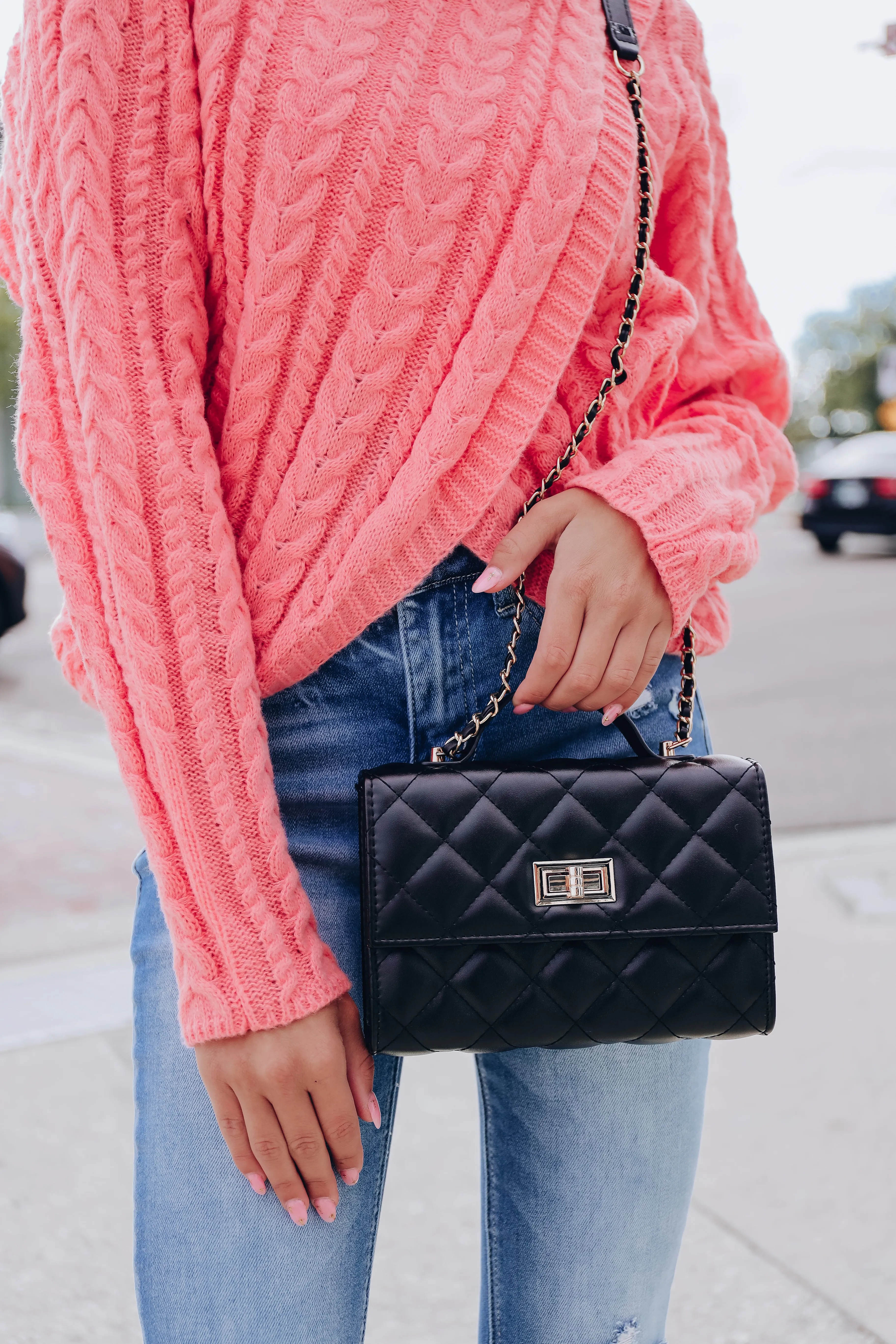 Struck Gold Quilted Crossbody Purse - Black