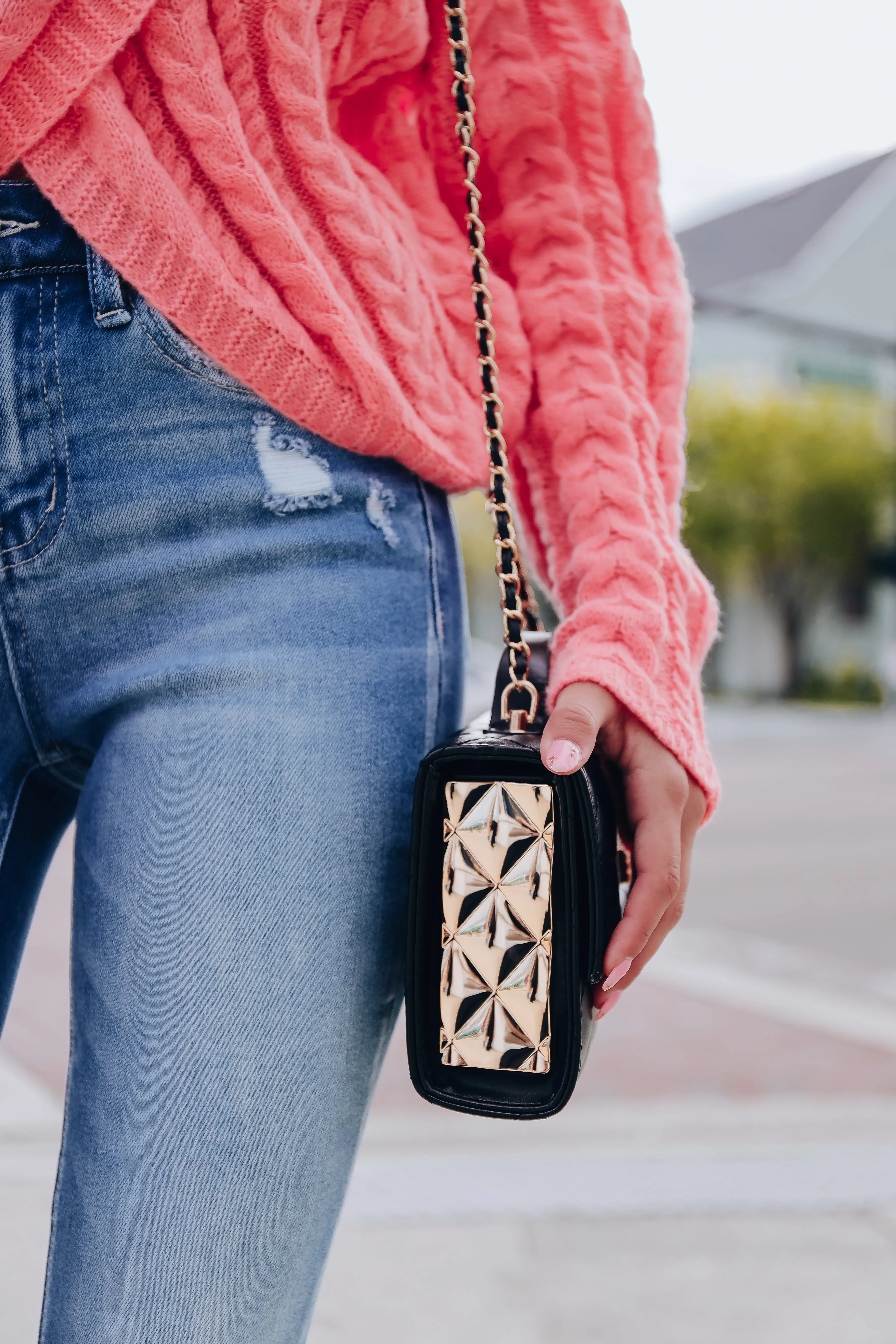 Struck Gold Quilted Crossbody Purse - Black