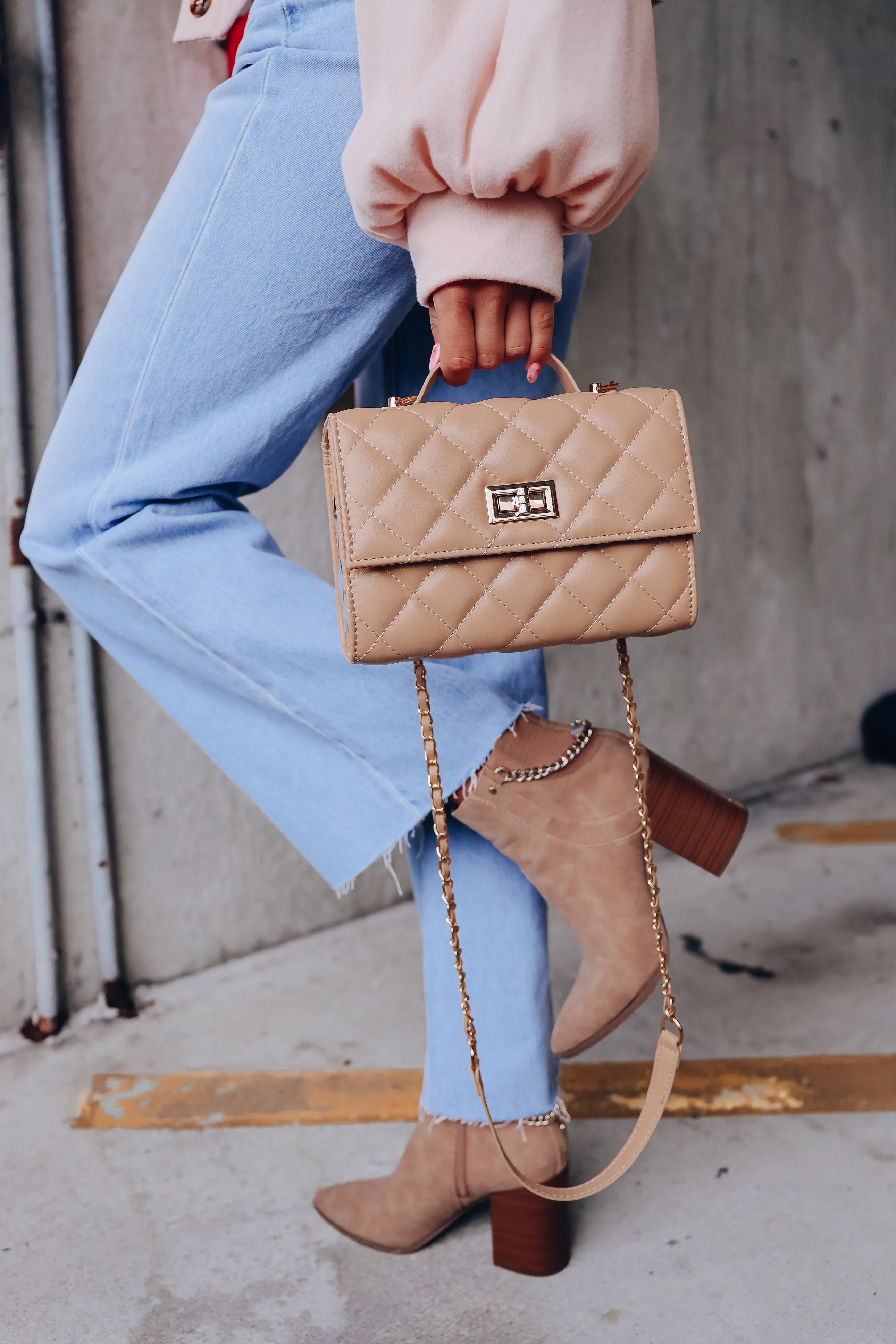 Struck Gold Quilted Crossbody Purse - Tan