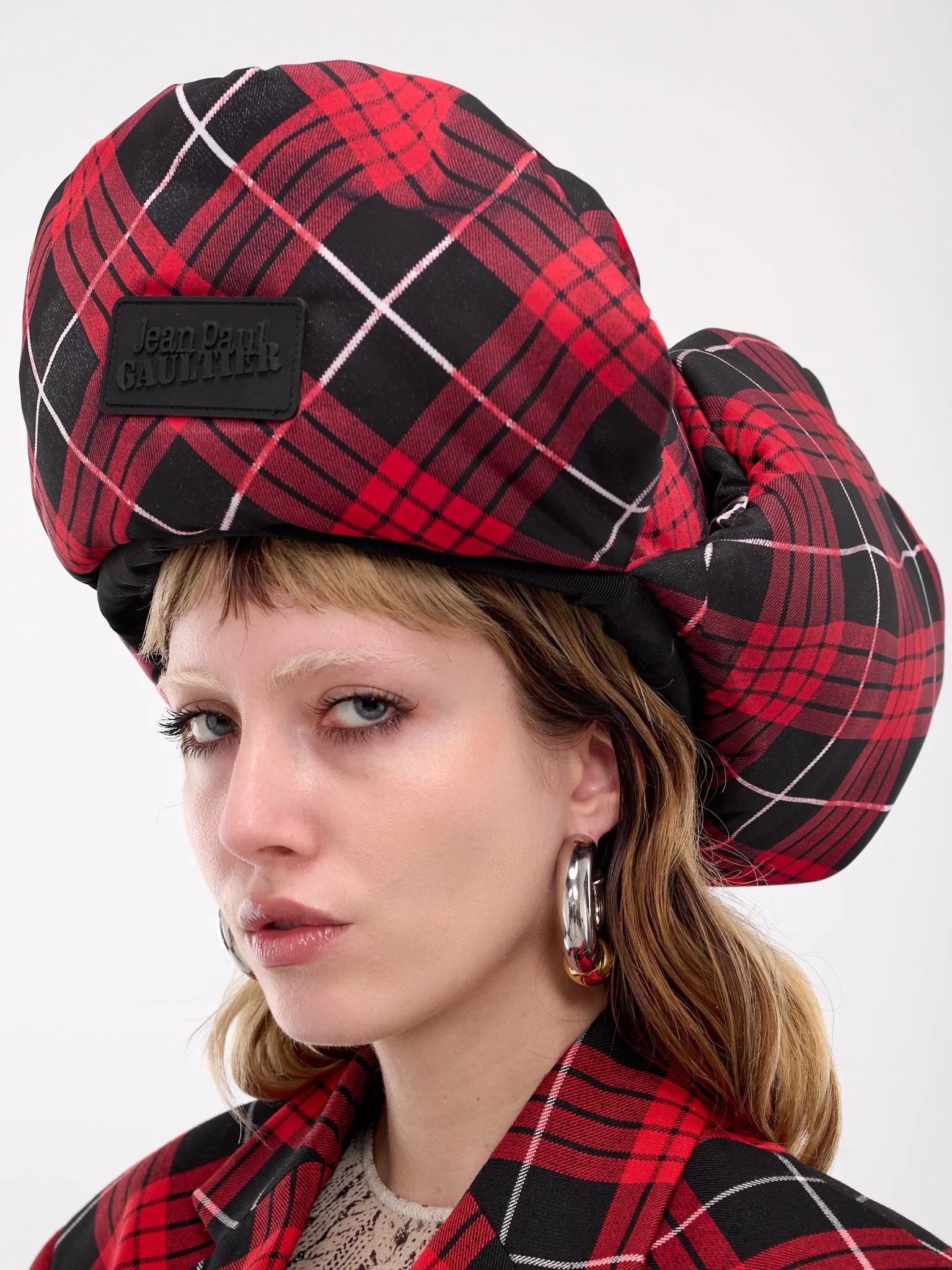 The Tartan Ushanka (U-CC032P-C552-300001-RED-BLK-W)