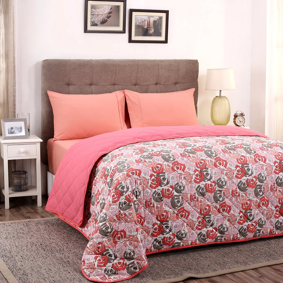 Vivian Light Weight Extreme Winter Quilt Red