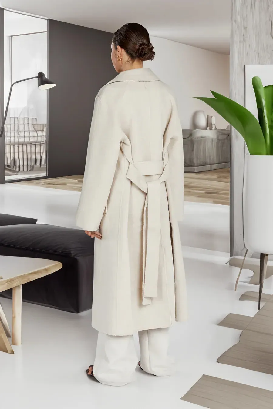 Women's Classic Woolen Long Trench Coat with Turn-Down Collar | Ideal for Autumn/Winter