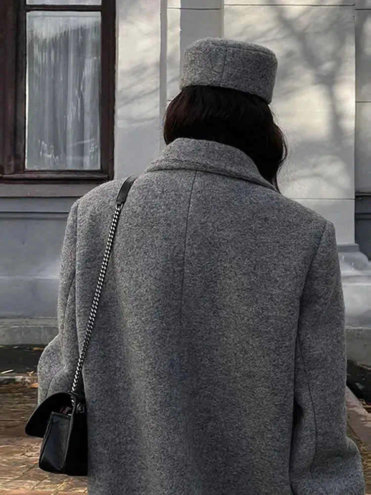 Women's Elegant Gray Wool Winter Coat with Double-Breasted Buttons | Ideal for Autumn/Winter