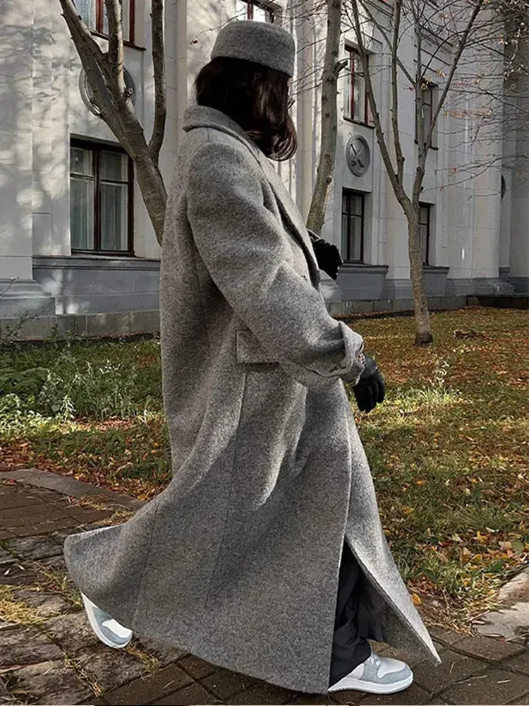 Women's Elegant Gray Wool Winter Coat with Double-Breasted Buttons | Ideal for Autumn/Winter