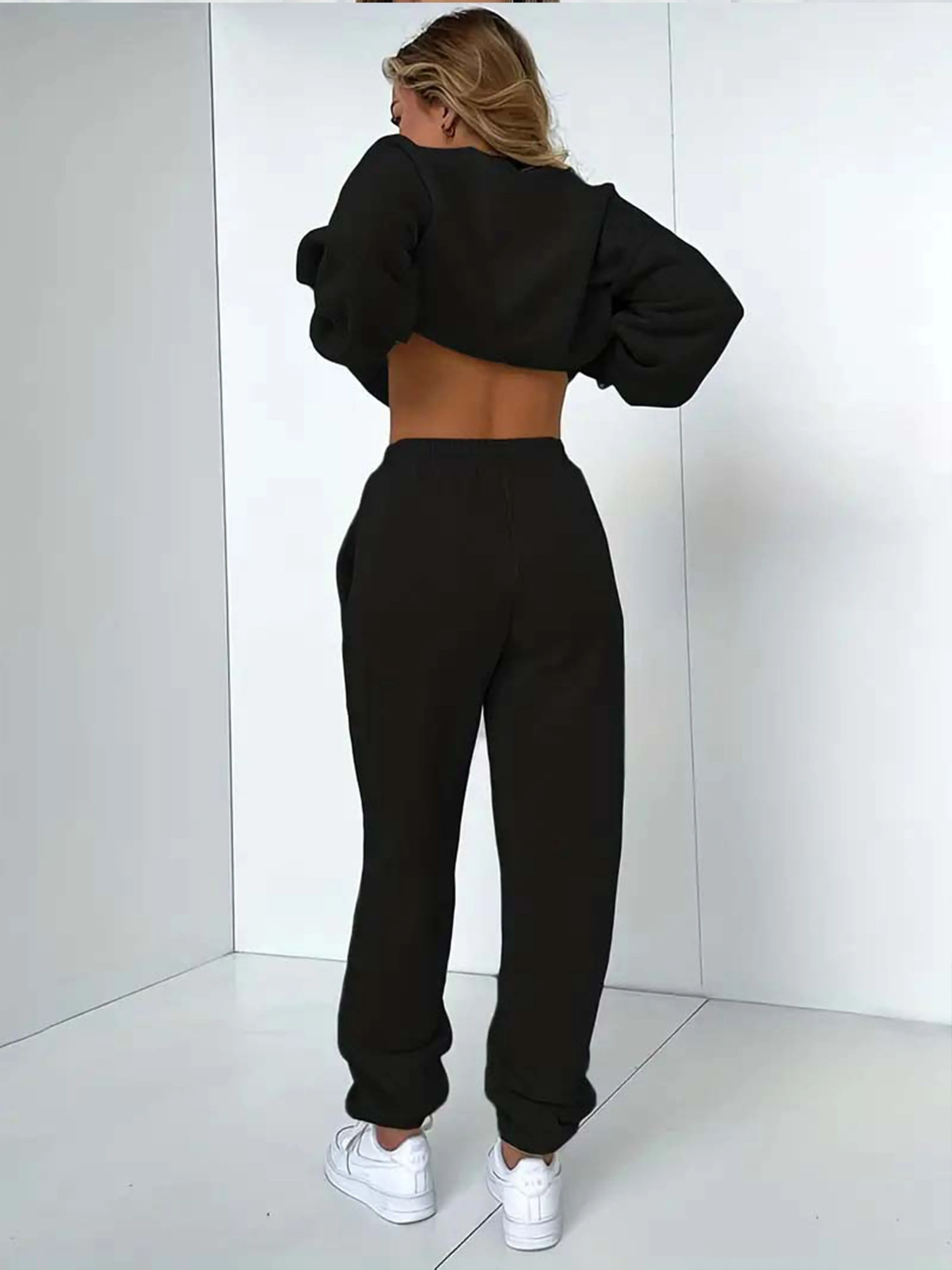 Women's Round Neck Sweater with Heartbeat Print & Joggers Tracksuit Set | Ideal for Autumn/Winter