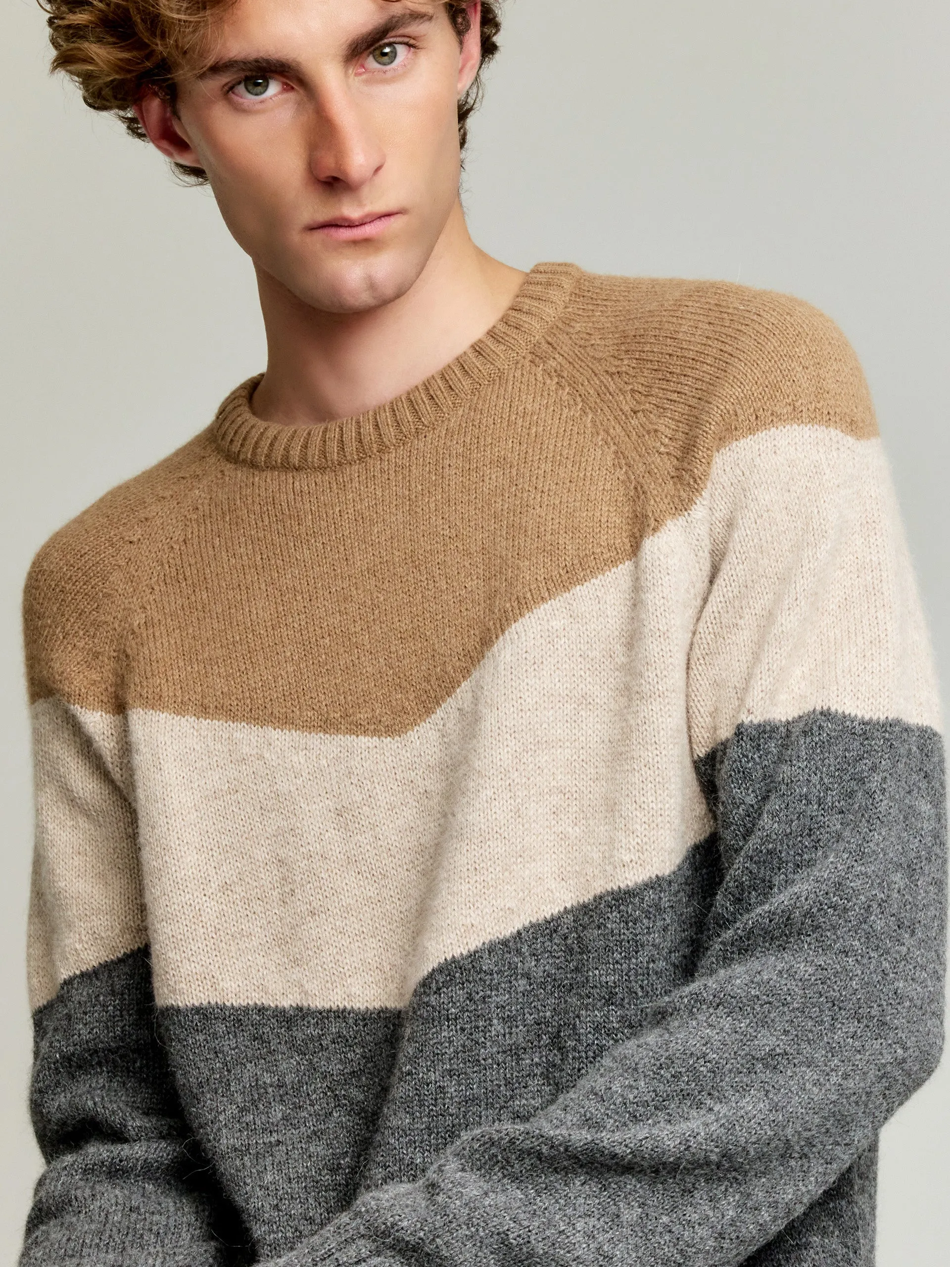 Yannick Sweater Baby Alpaca Color Grey